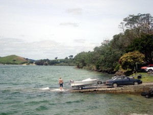 Launching boat at Opononi       